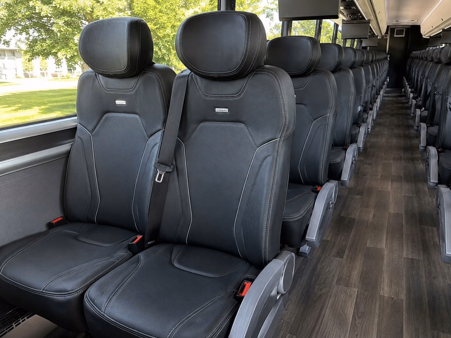 how bus type changes charter bus prices in portland oregon
