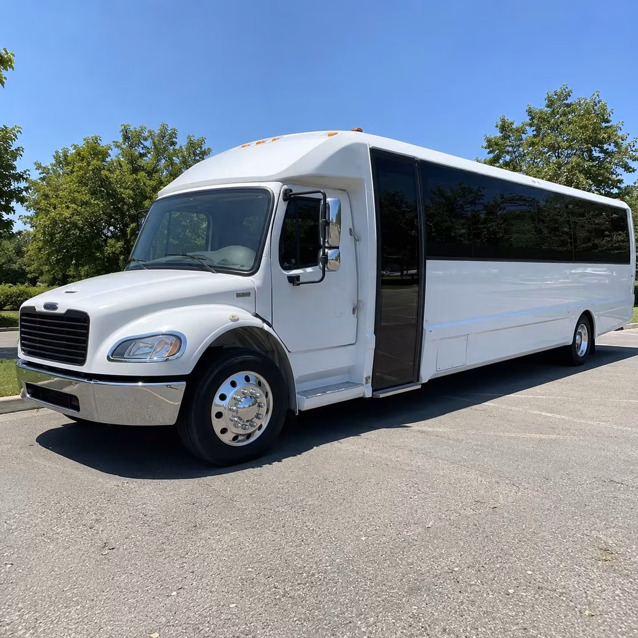 minibus rentals for portland youth group events and community outreach